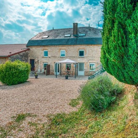 Authentic Cottage In Nouart Near Forest Bagian luar foto