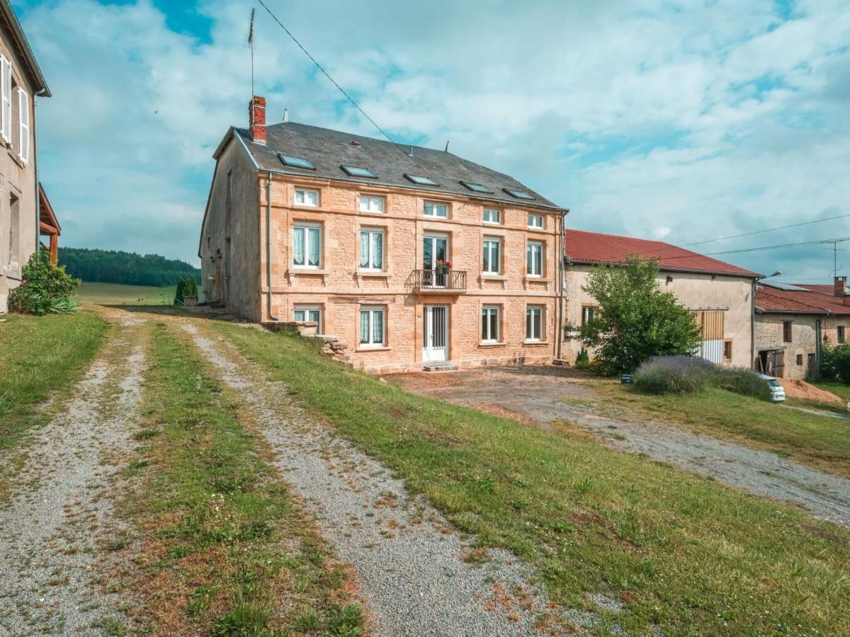 Authentic Cottage In Nouart Near Forest Bagian luar foto