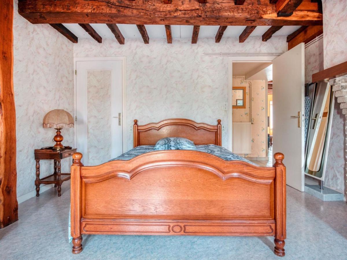 Authentic Cottage In Nouart Near Forest Bagian luar foto